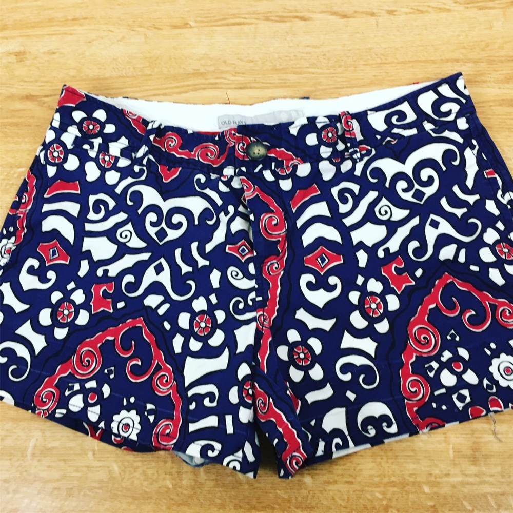 Women’s shorts size 4 Old Navy brand